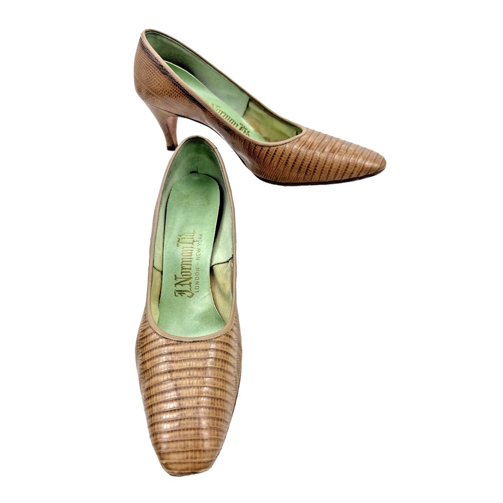 Tan Lizard Skin Pumps Size 8 AA by J Norman Ltd. Vintage 1950's 2 1/2" Heel - Picture 1 of 16